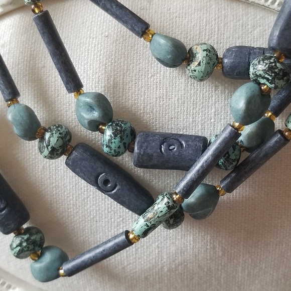 Long Blue-Green Bead Necklace - Picture 2 of 8